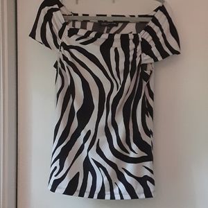 Jones New York off-the-shoulder Zebra Top Sz Med